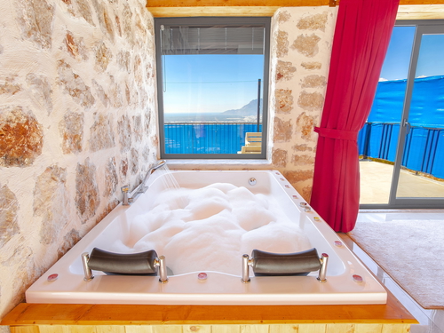  gece  -  Kasım
  | Kalkan Yeşilköy Villa (4 Kişilik, Özel Havuzlu, Doğa İçinde, Jakuzili Seçenekli)